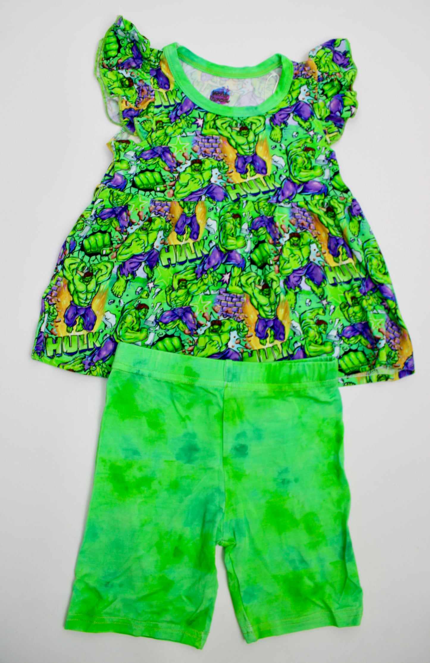 Smash Mode Flutter Sleeve Peplum & Shorts