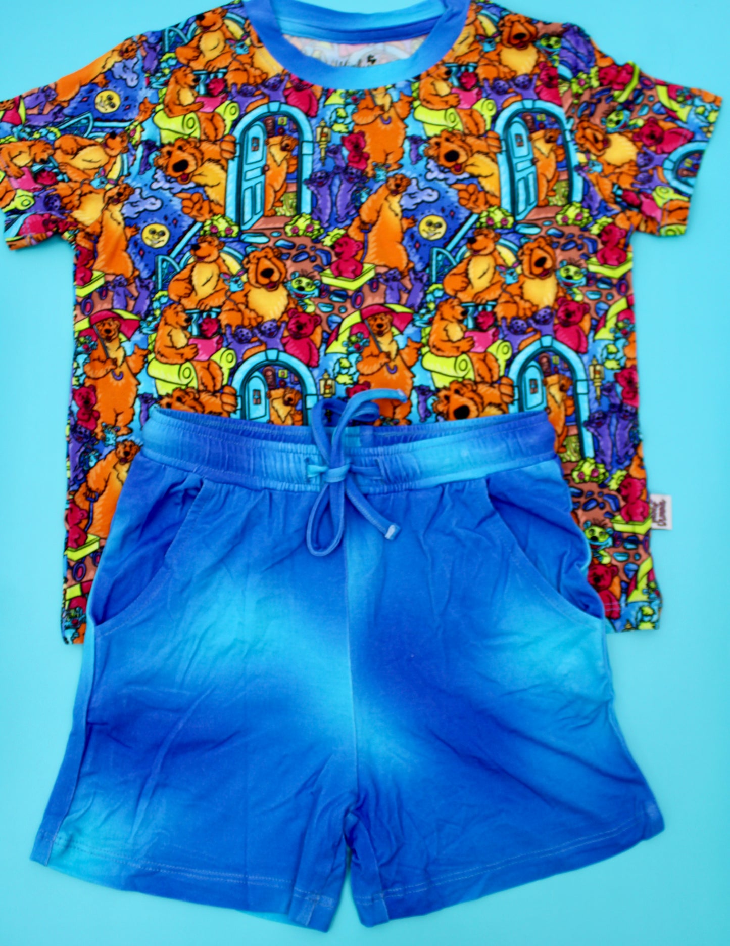 House of Hugs tee & shorts