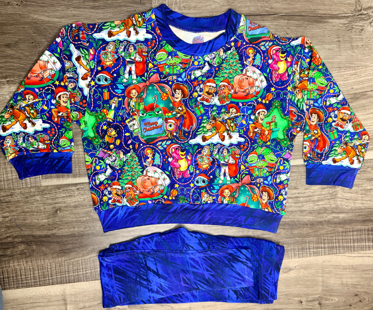 Christmas & Beyond Terry Crew & Leggings Set
