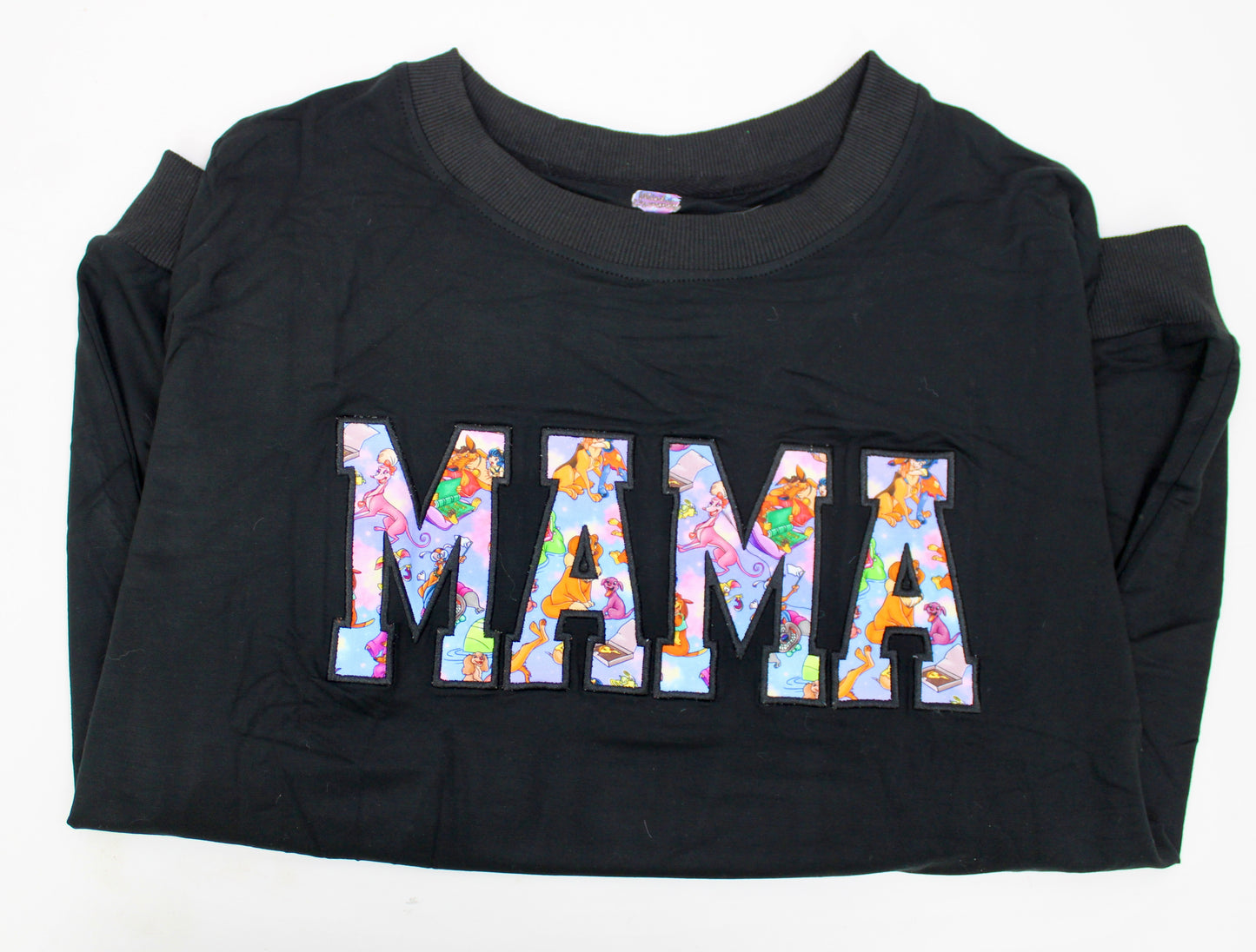 Paws to Paradise Mama Crew