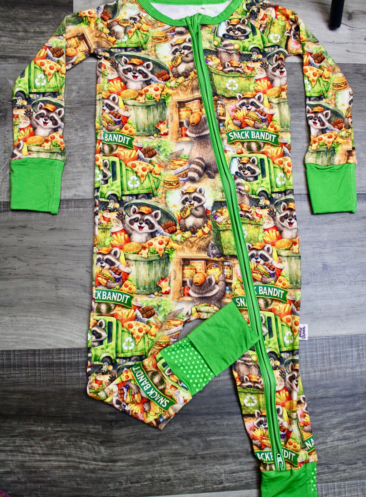 Snack Bandit Zippy