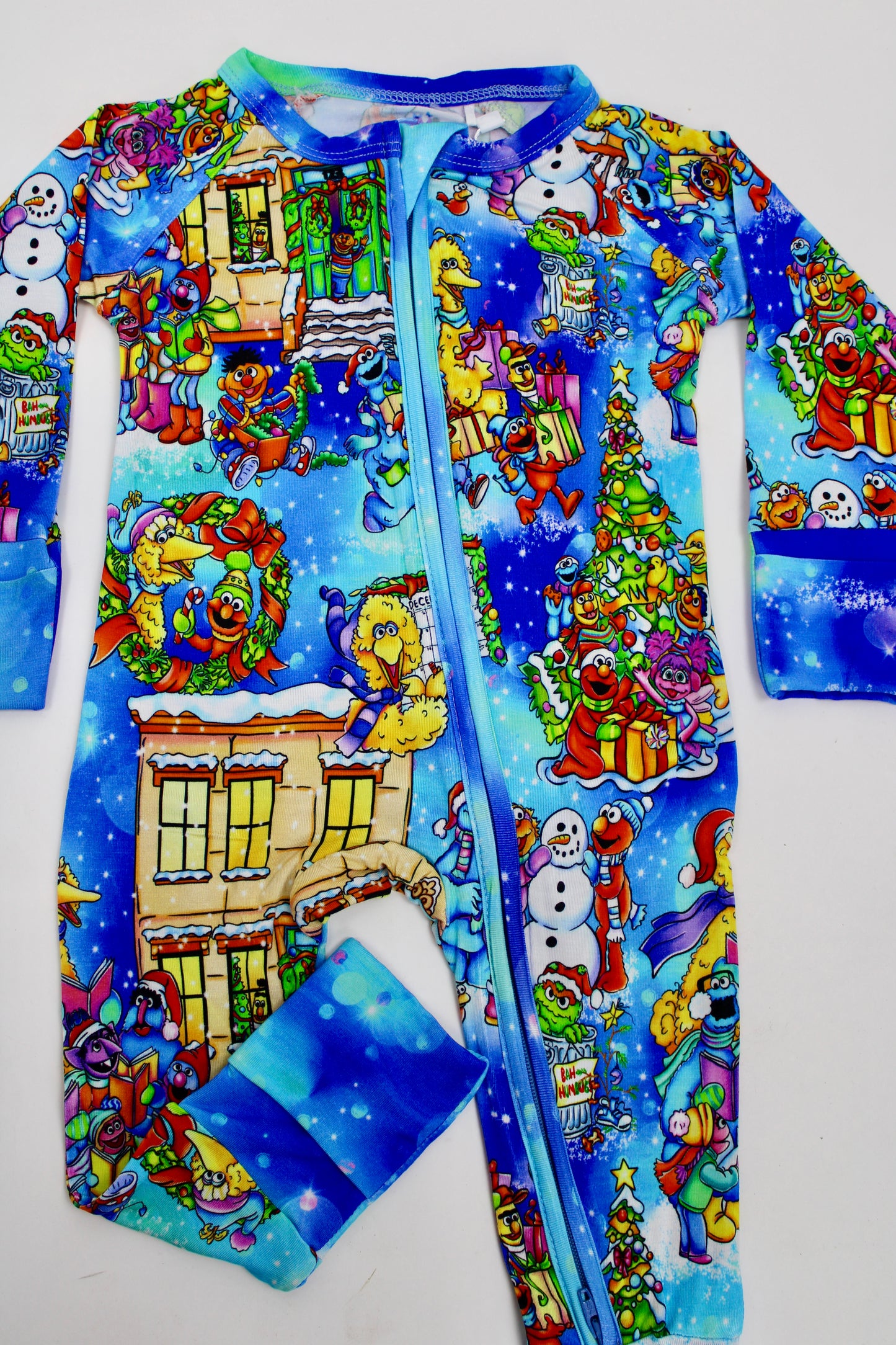 Jolly Neighborhood Christmas Zippy