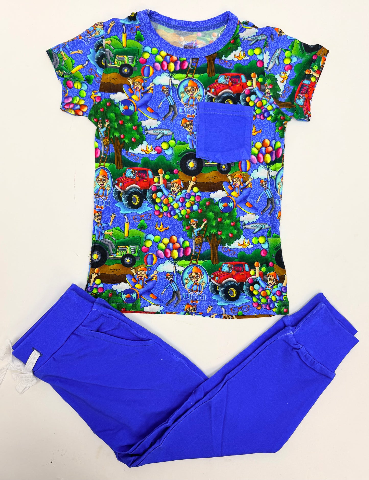 See ya later, excavator pocket tee and joggers