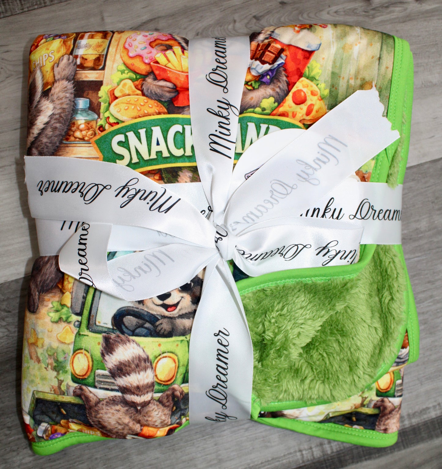 Snack Bandit 30x40 Bamboo Plush