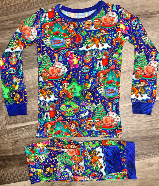 Christmas & Beyond Long Sleeve Set