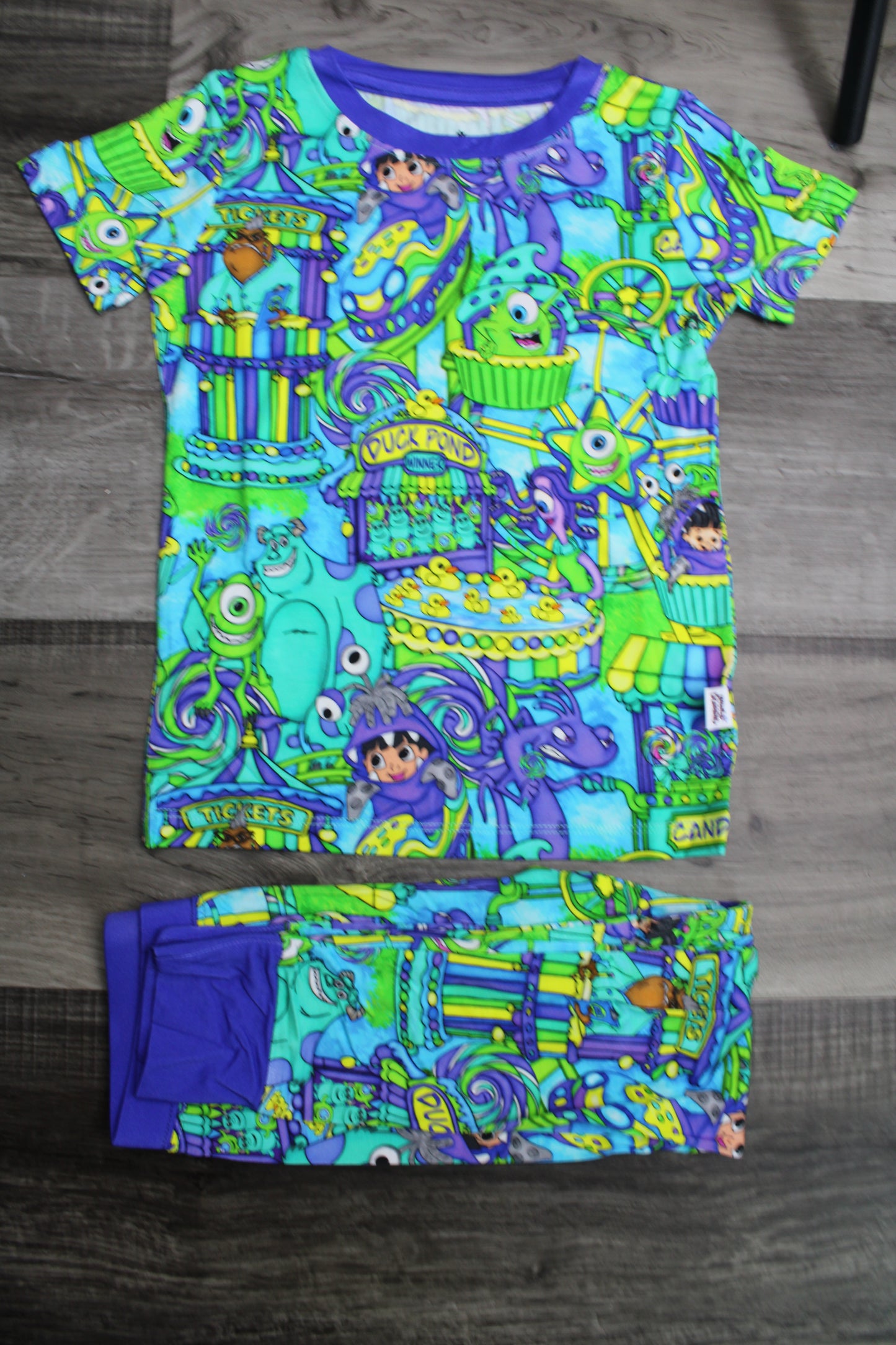 Scare Fair Short Sleeve and Pants