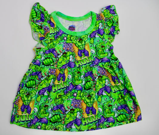 Smash Mode Flutter Sleeve Peplum & Shorts